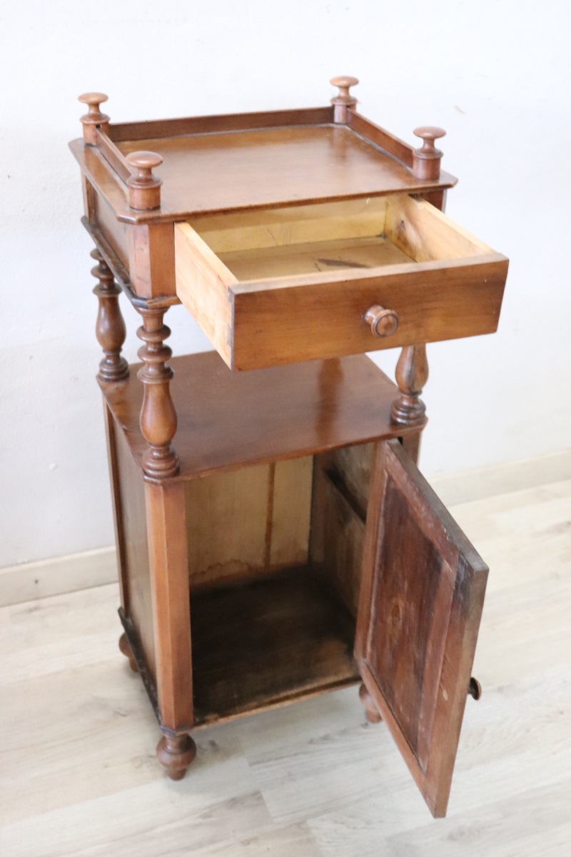 Antique Walnut Nightstands, Mid 19th Century, Set Of 2