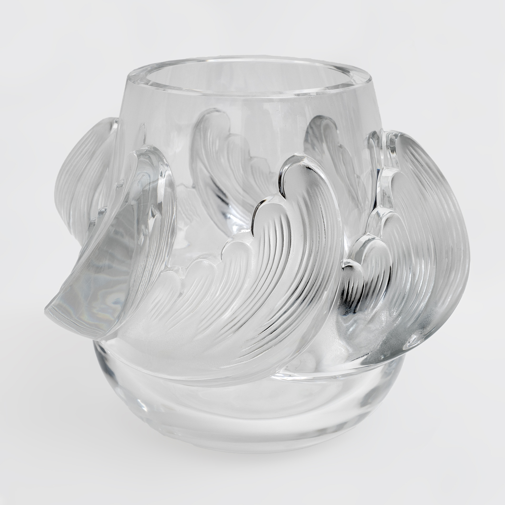 "Vagues" Art Decò Crystal Vase Signed Lalique, France 1960s