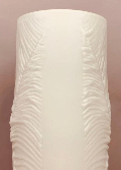 1970s Peill & Putzler White "Feather" Cylindrical Vase - Image 7