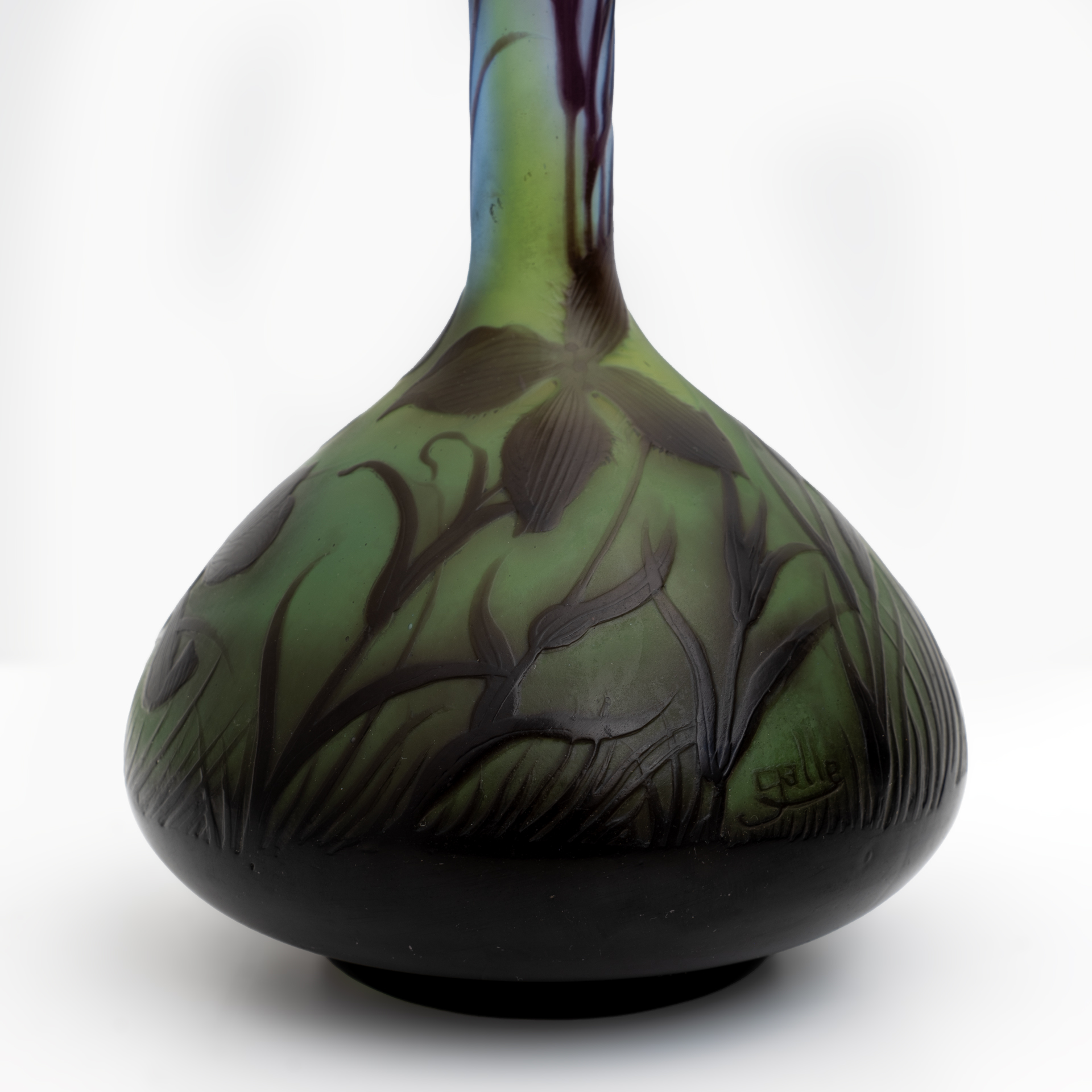 Émile Gallé Art Nouveau Floral Decoration Cameo Bulb Glass Vase, France 1900