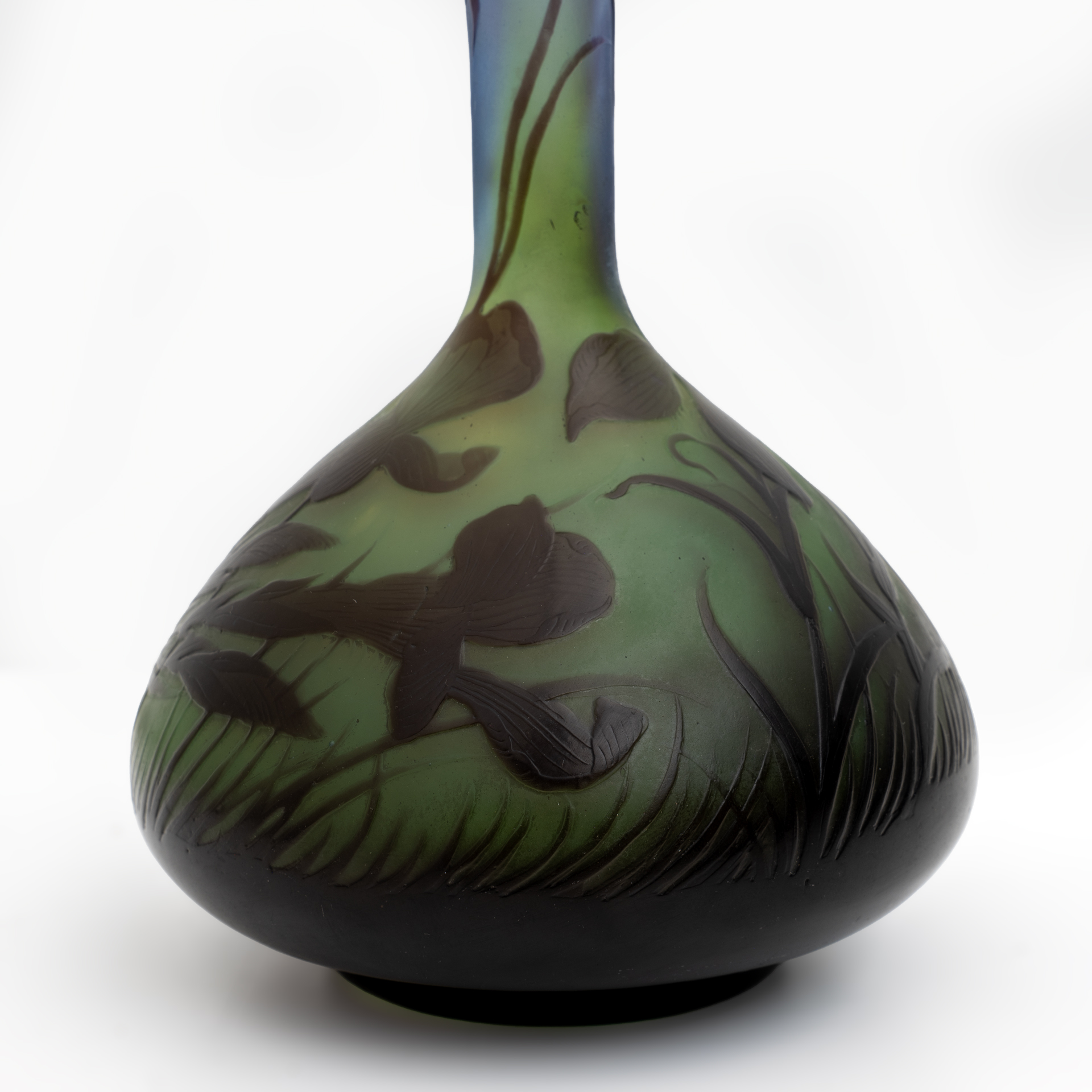 Émile Gallé Art Nouveau Floral Decoration Cameo Bulb Glass Vase, France 1900