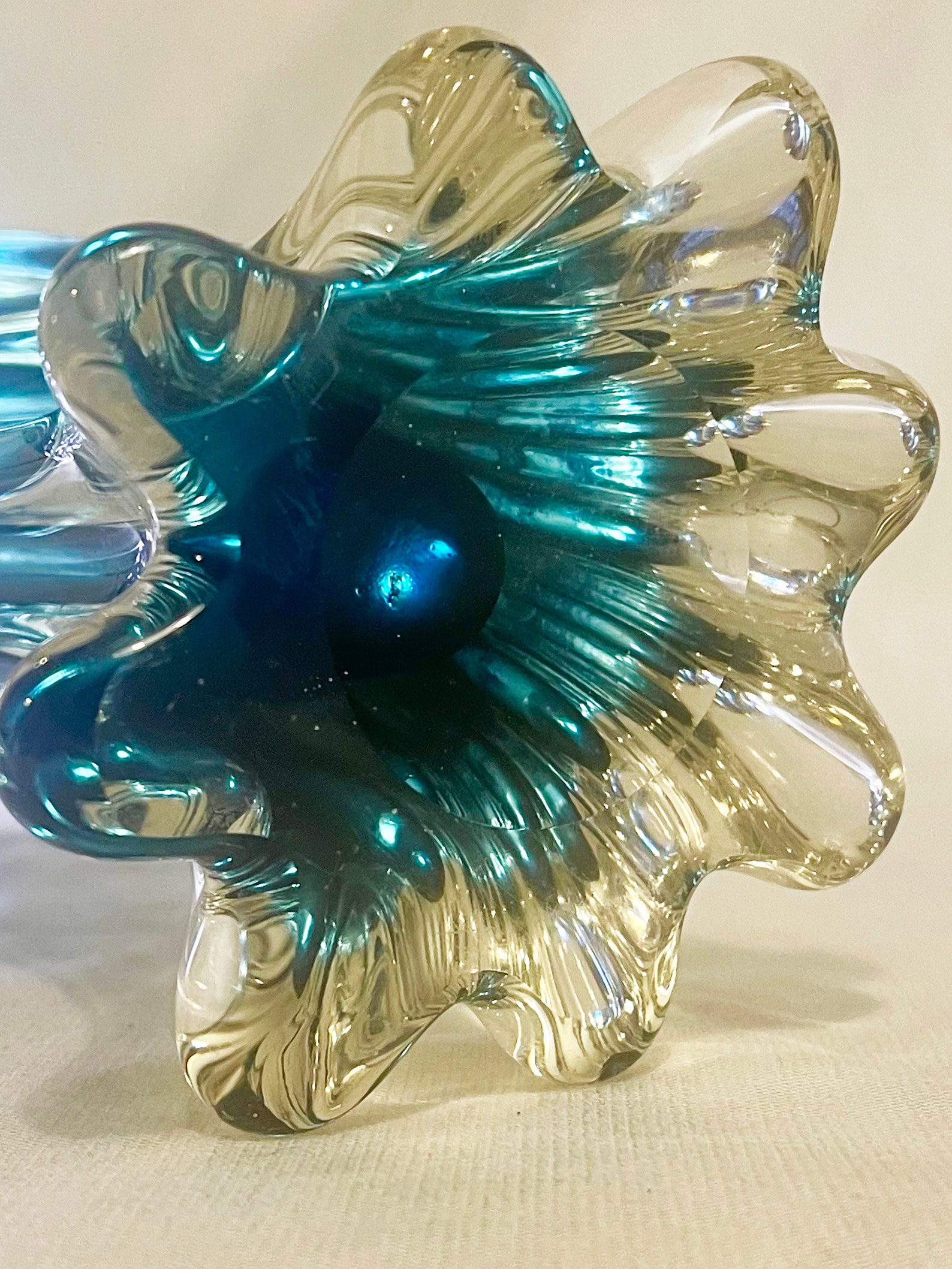 An absolutely stunning purple blue sommerso twisted art glass vase by Murano from the 1960's
