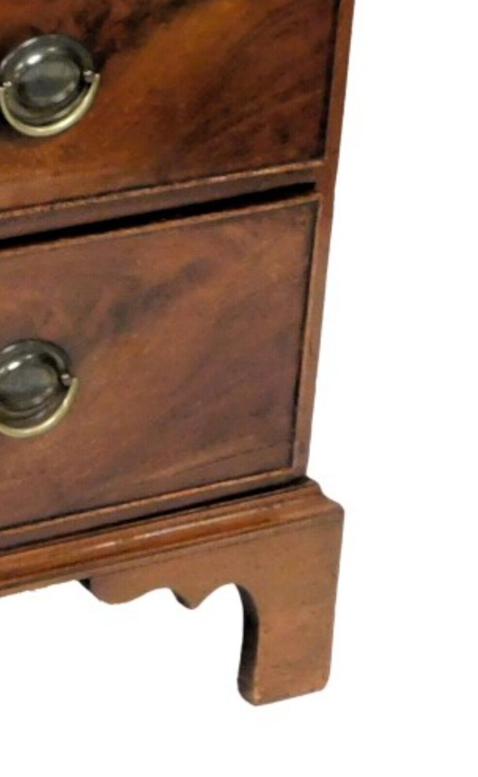 Antique Flame Mahogany Chest Of Drawers Early 19th Century Circa 1810