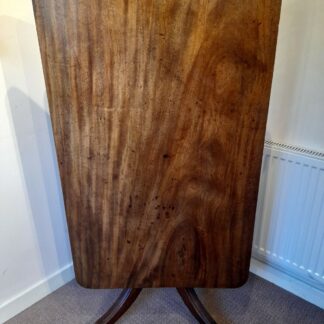 Antique Geo lll Mahogany Breakfast Dining Table Circa 1800 - 1810