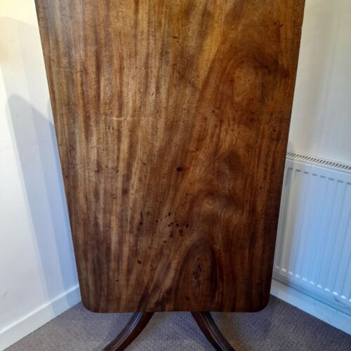 Antique Geo lll Mahogany Breakfast Dining Table Circa 1800 - 1810