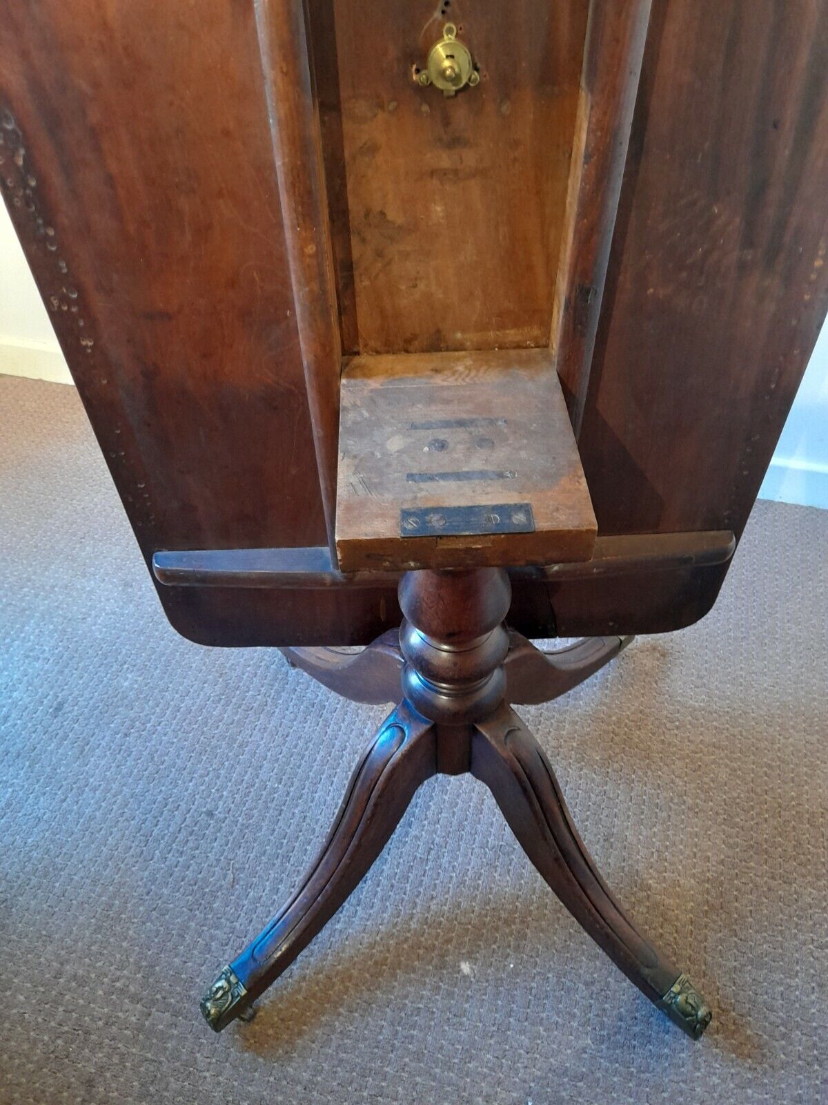 Antique Geo lll Mahogany Breakfast Dining Table Circa 1800 - 1810