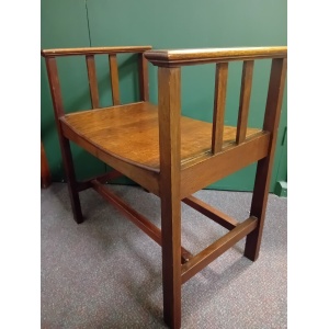 Arts And Crafts Movement Oak Seat Circa 1900