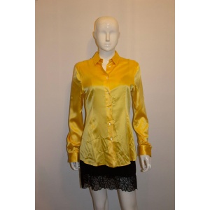 Chic and colourful Silk Blouse by Dolce and Gabbana