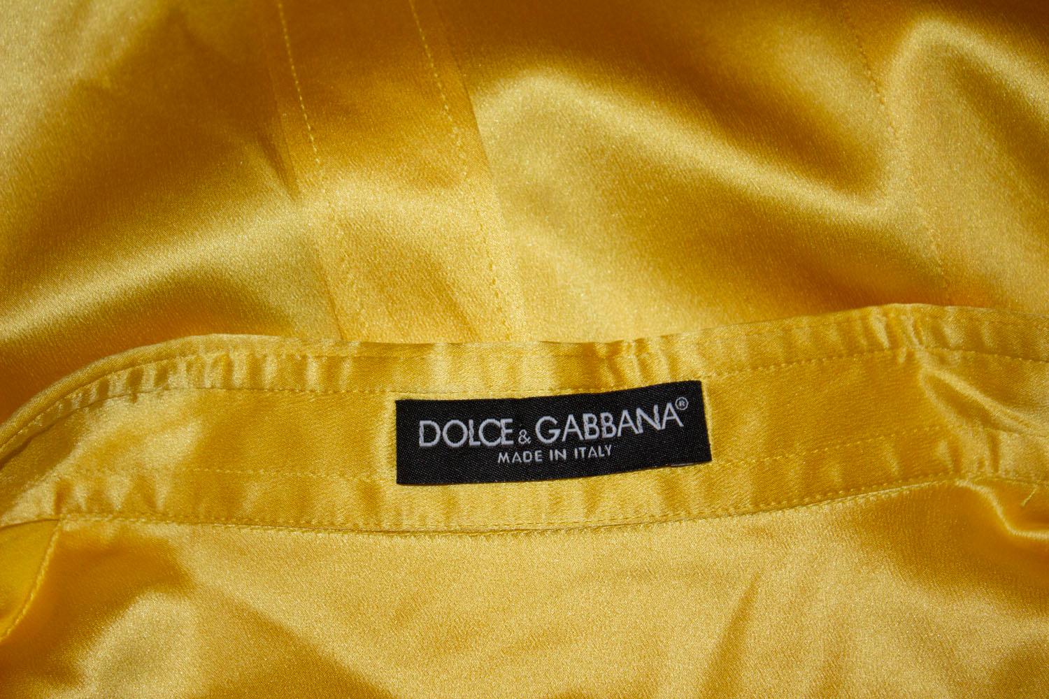 Chic and colourful Silk Blouse by Dolce and Gabbana