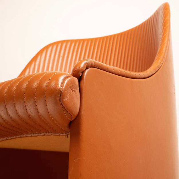 "Artona 8551" armchair by Afra and Tobia Scarpa for Maxalto
