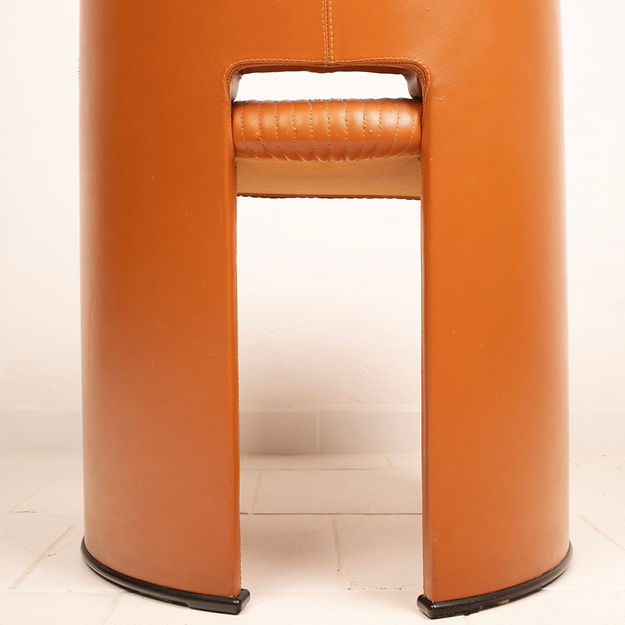 "Artona 8551" armchair by Afra and Tobia Scarpa for Maxalto