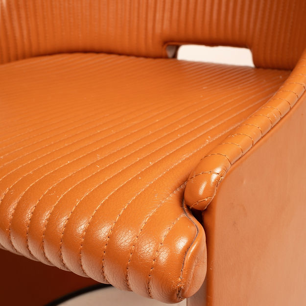 "Artona 8551" armchair by Afra and Tobia Scarpa for Maxalto