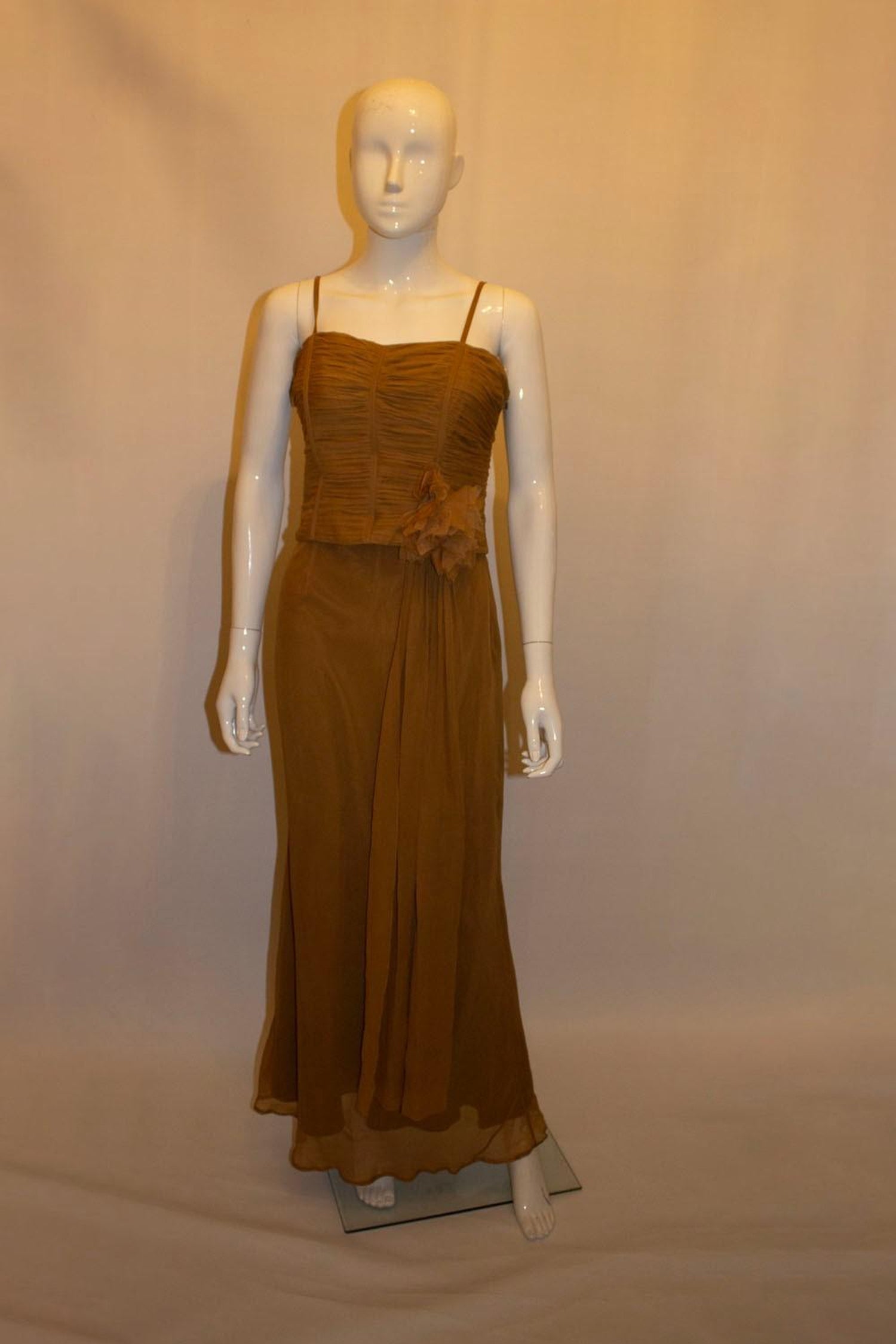 Anoushka G gold silk gown