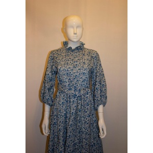 Seraphina London Bue Floral Dress