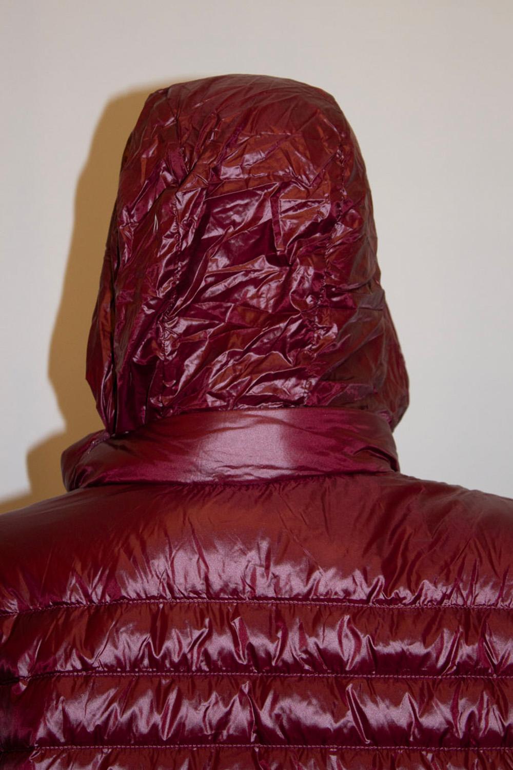 Kate Spade Burgundy Puffa Jacket with Hood in Collar