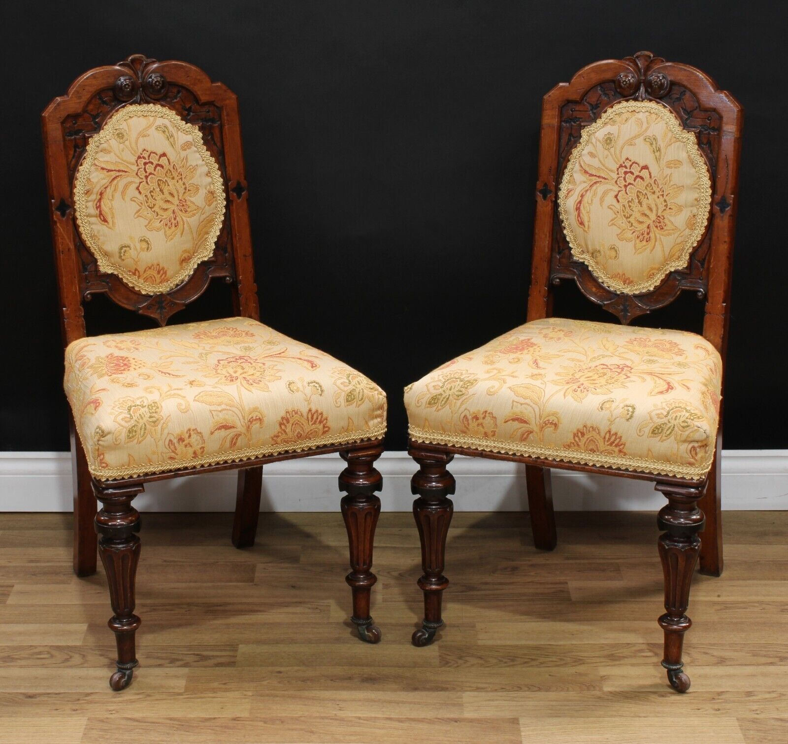 Pair Antique Victorian Oak Hall Chairs Exceptional Quality