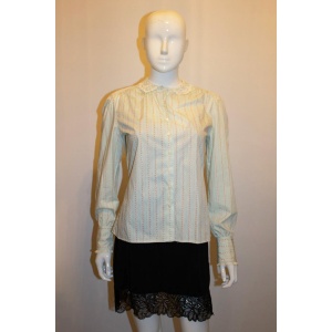 Ralph Lauren , Pretty vintage shirt with lace trim