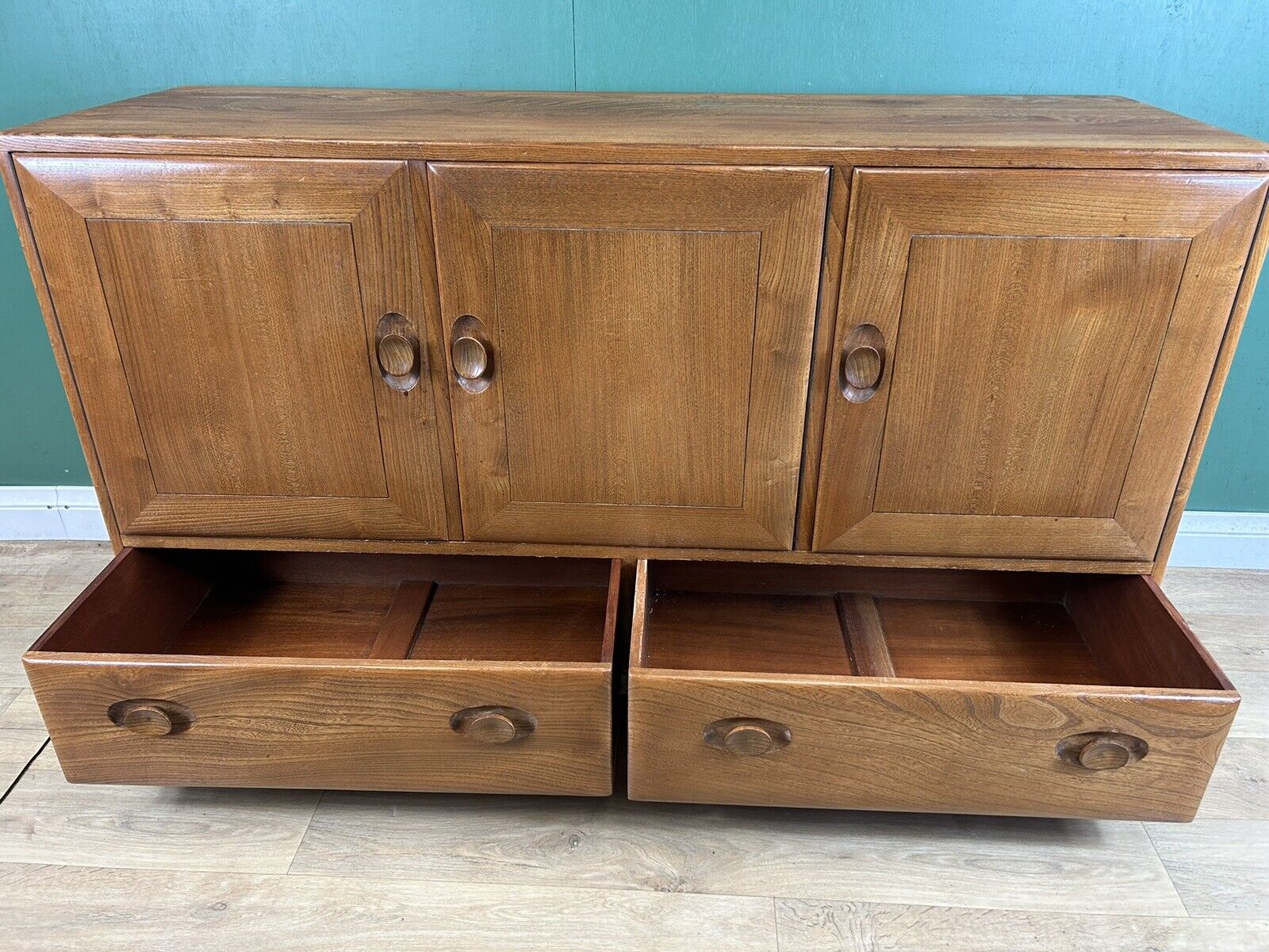 Elm ERCOL 429 Sideboard
