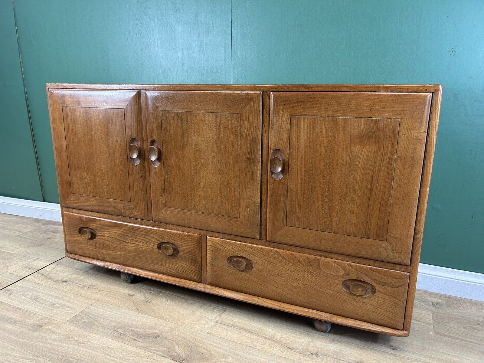 Elm ERCOL 429 Sideboard