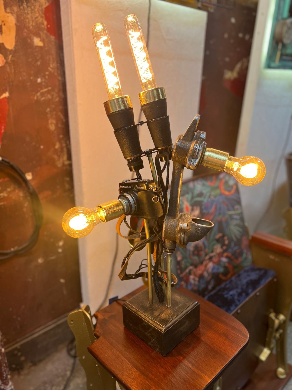 "The Collection" table lamp/