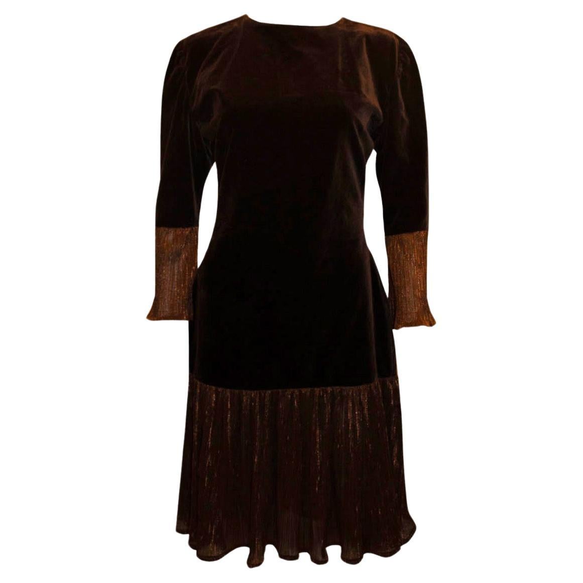 Vintage Brown Velvet Party Dress with Drop Waist