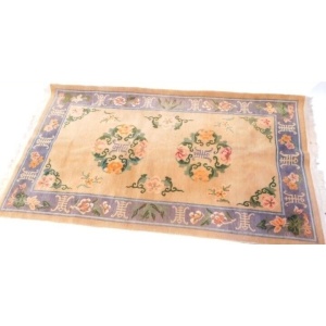 Vintage Chinese Wool Rug Mid 20th Century 208 cm x 115 cm