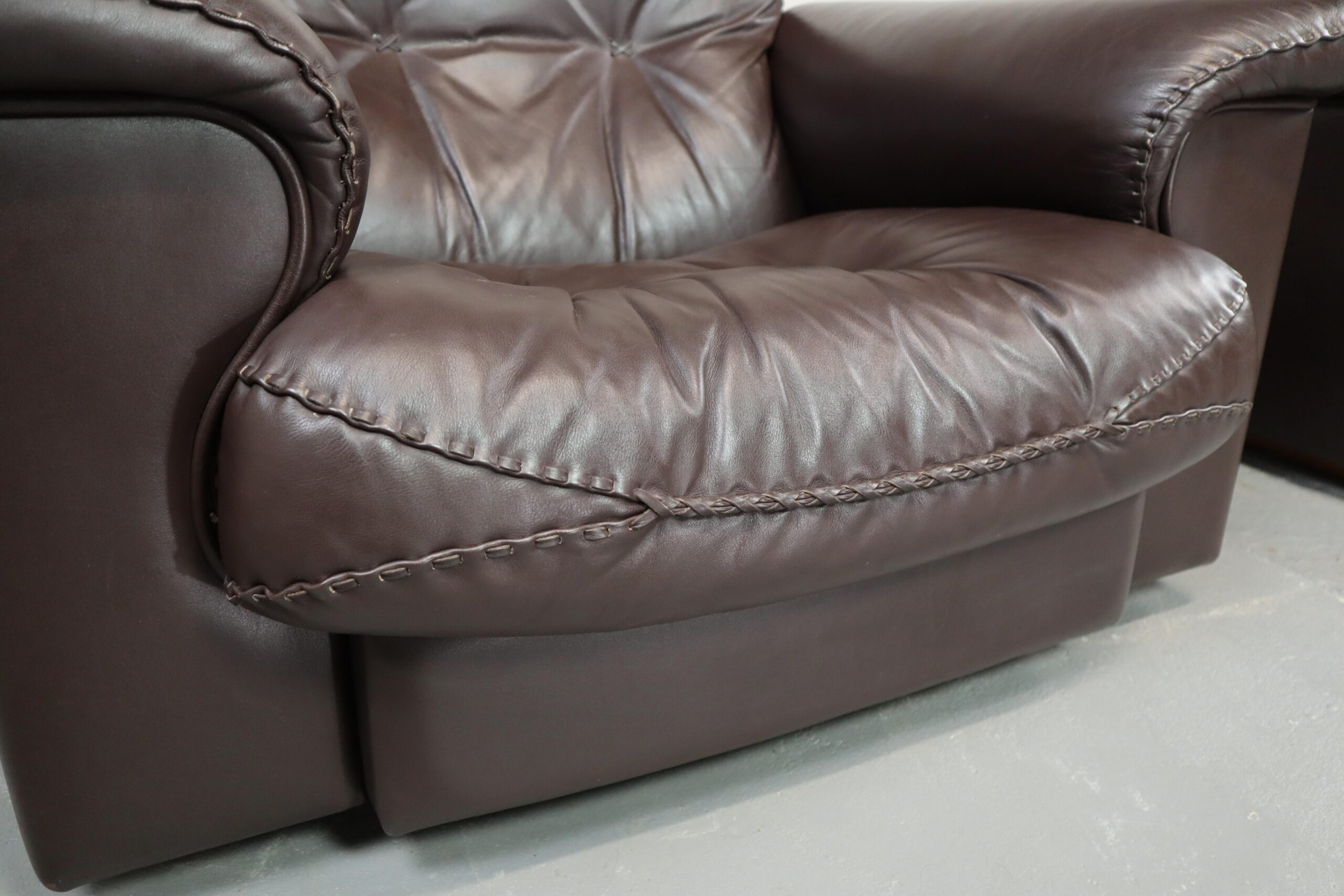 Pair of De Sede DS-101 leather lounge chairs