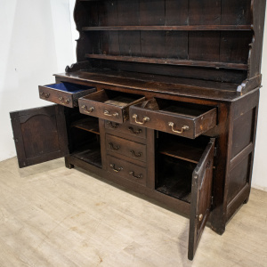 18th Century Oak Dresser with Plate Rack