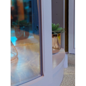 Luna | Lilac drinks cabinet with iridescent curved glass