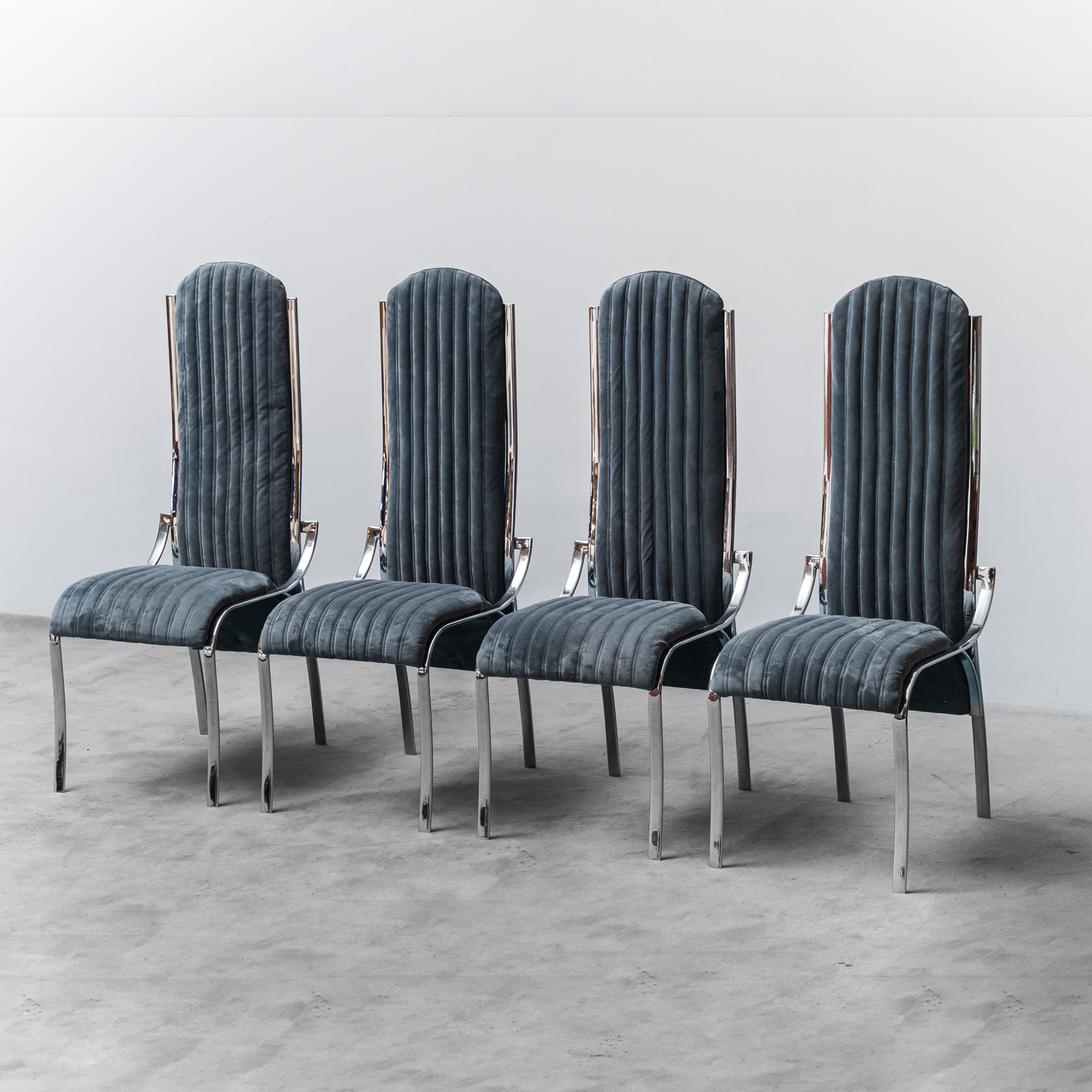 Set 4 Blue Velvet Chairs Metal 1970s Modern Vintage