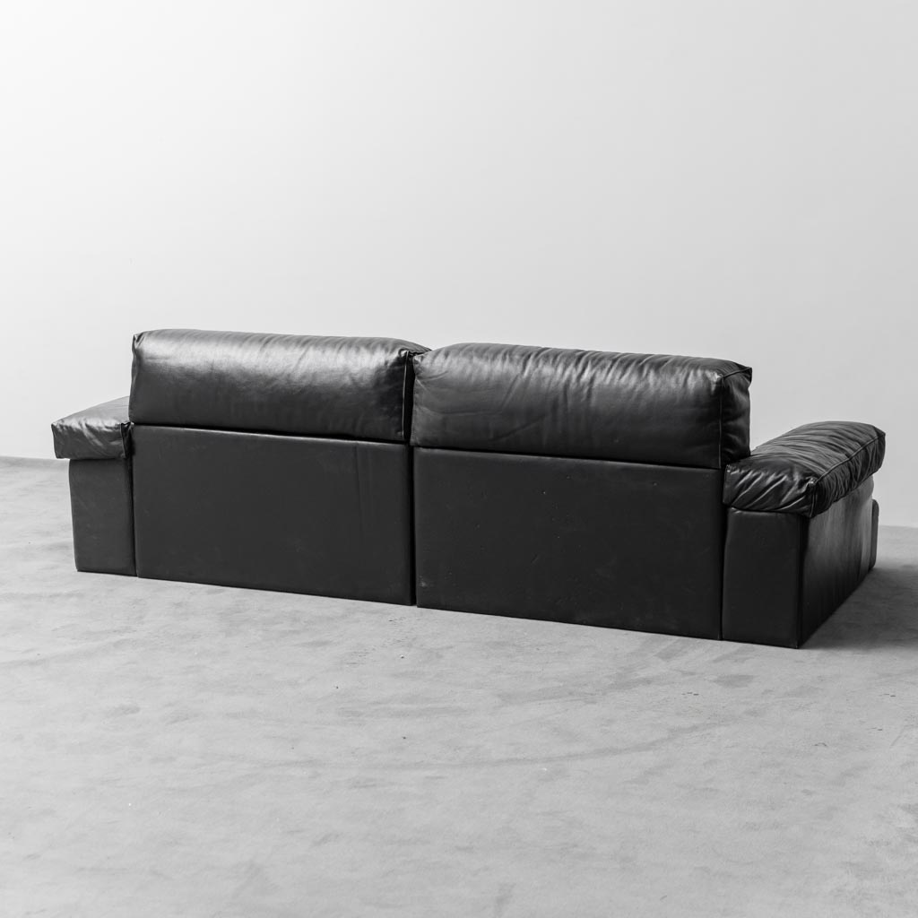 Modular Sofa In Black Leather Cinova Modern 70s