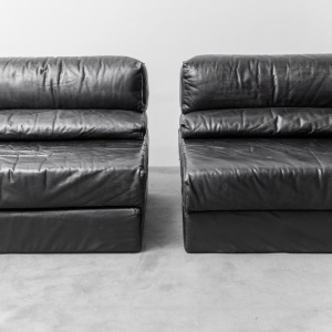 Modular Sofa In Black Leather Cinova Modern 70s