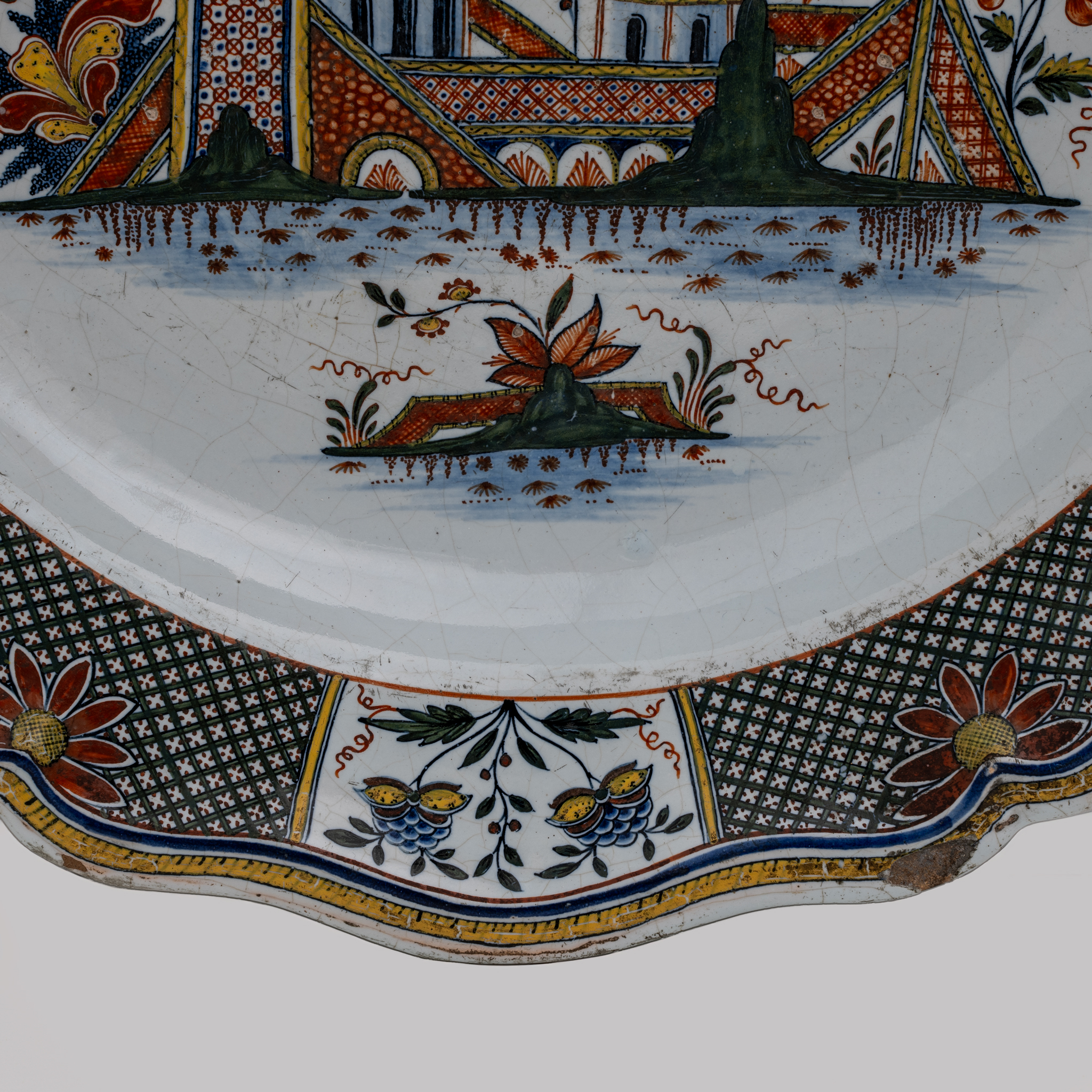Big Dish. France, Rouen, Manufactory of Jean-Baptiste Guillibaud, around 1730