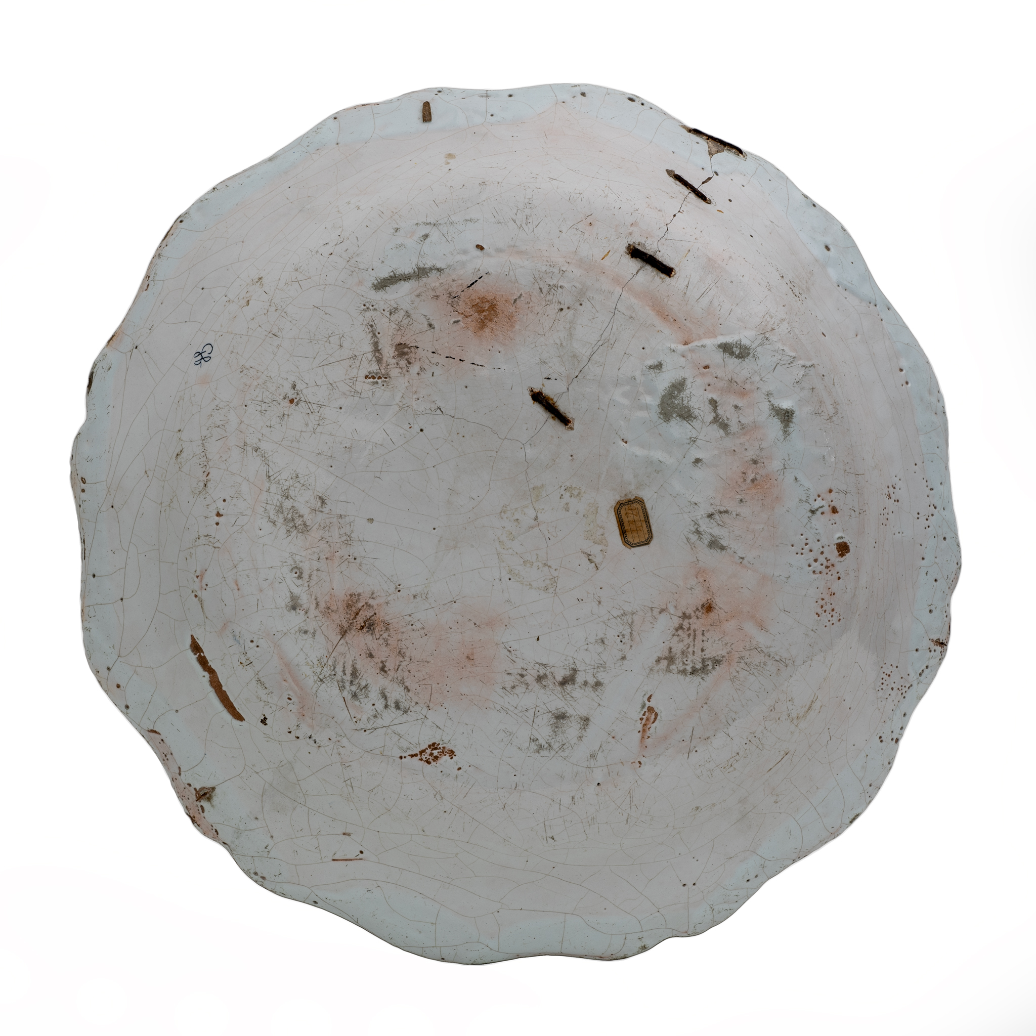 Big Dish. France, Rouen, Manufactory of Jean-Baptiste Guillibaud, around 1730
