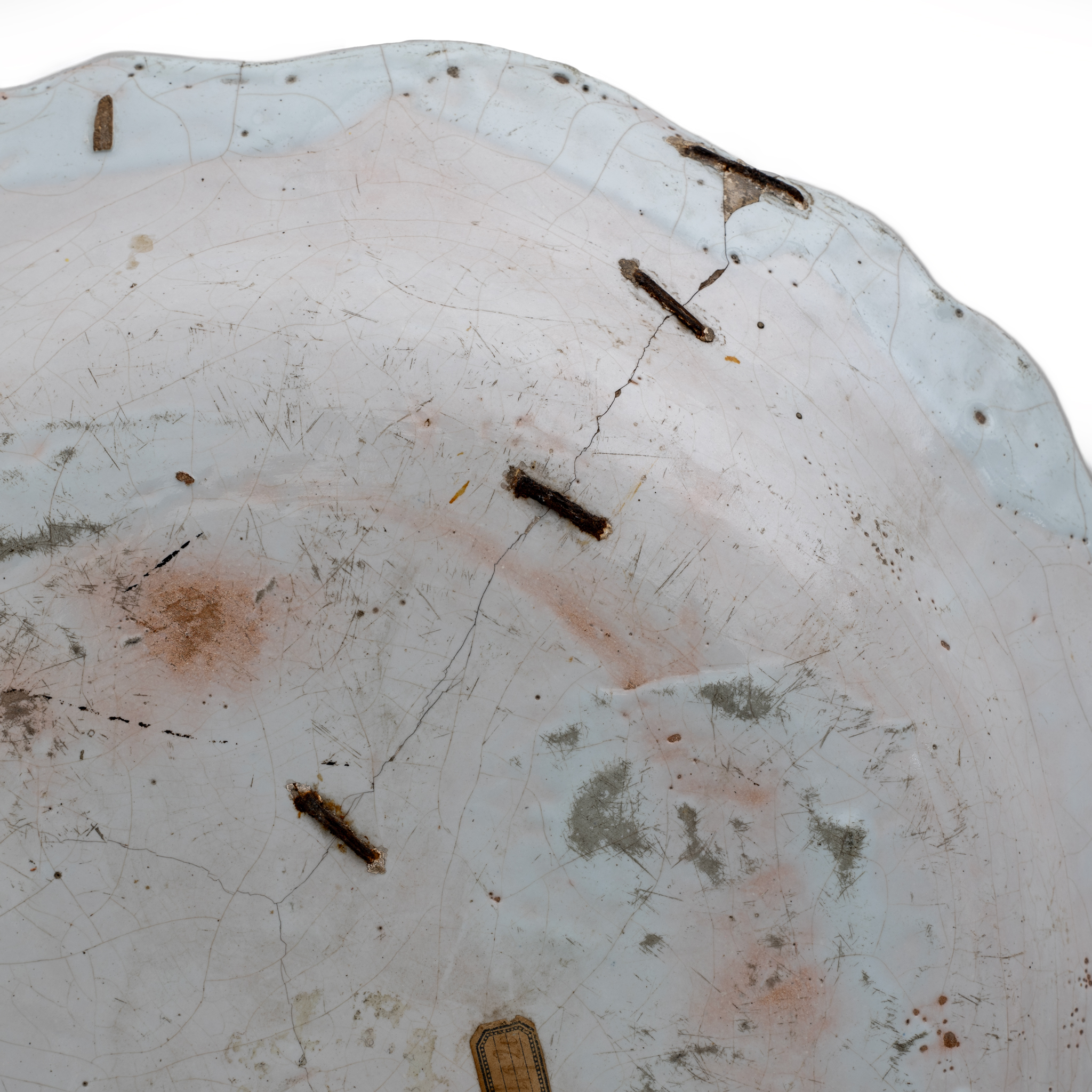 Big Dish. France, Rouen, Manufactory of Jean-Baptiste Guillibaud, around 1730