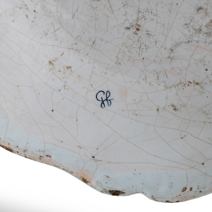 Big Dish. France, Rouen, Manufactory of Jean-Baptiste Guillibaud, around 1730