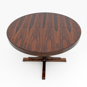 Gianfranco Frattini Style Mid-century Modern Italian Round Dining Table, 1970s