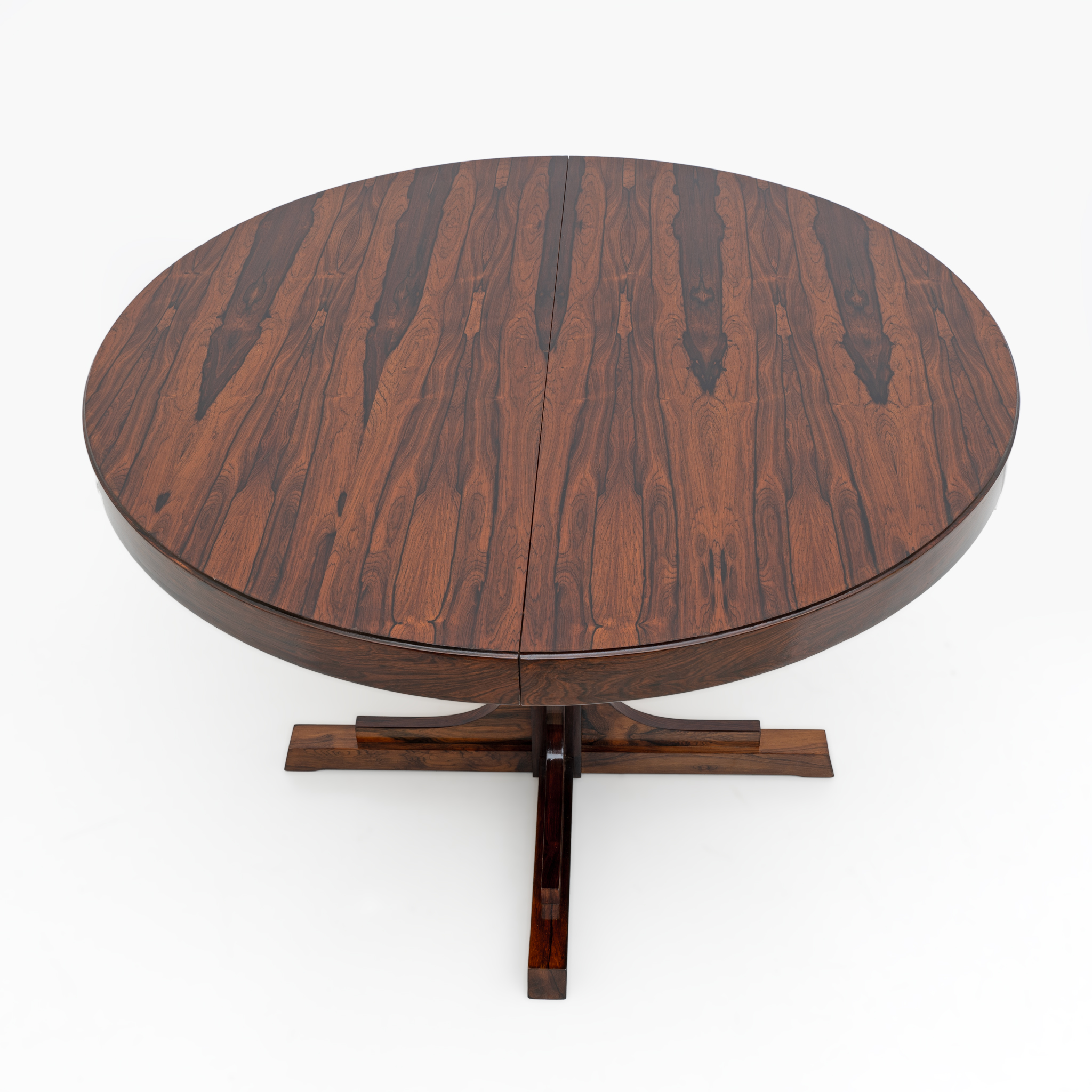 Gianfranco Frattini Style Mid-century Modern Italian Round Dining Table, 1970s