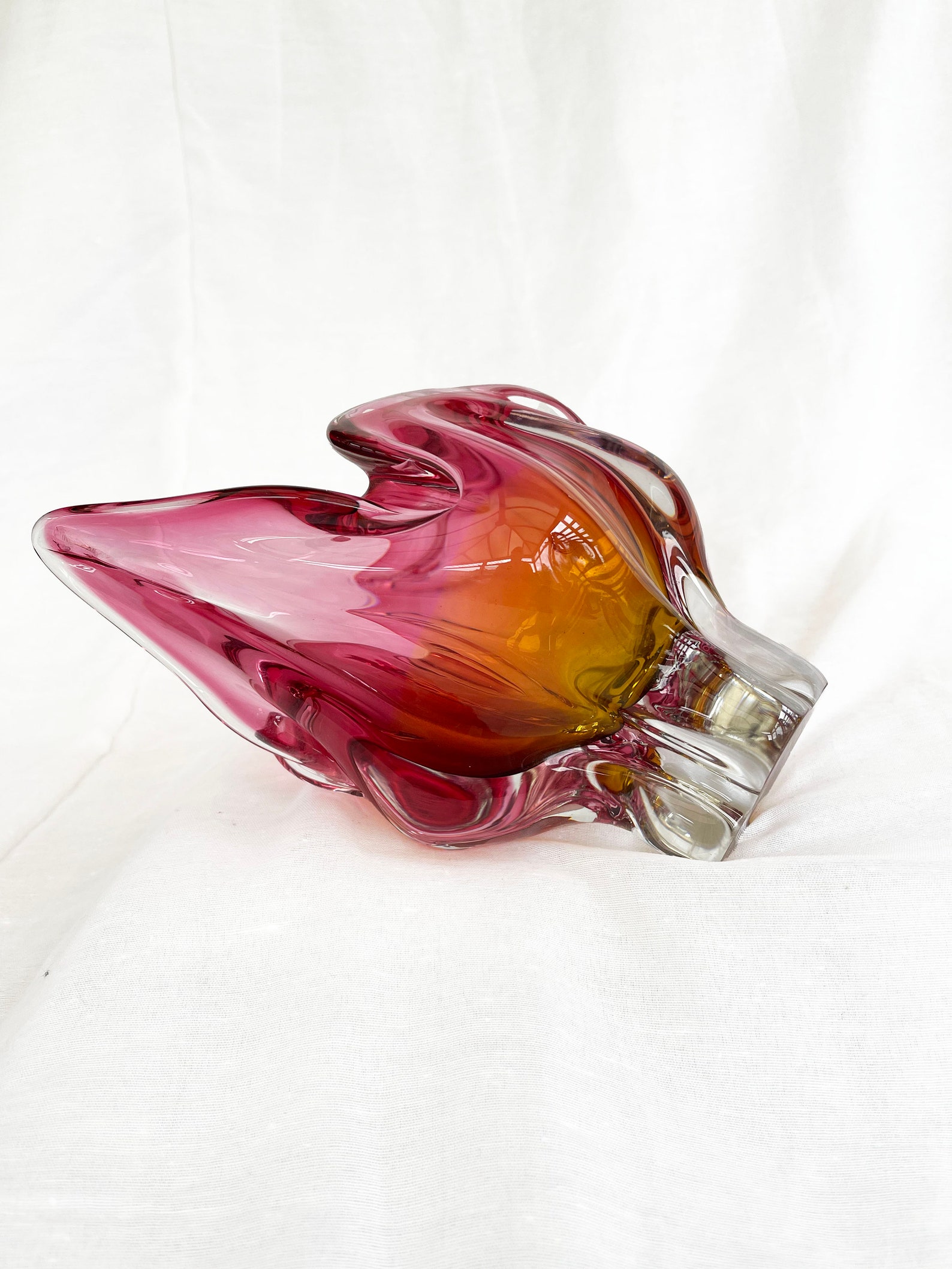 Absolutely stunning large sommerso art glass centrepiece/bowl by Josef Hospodka - Chribska. circa 1960