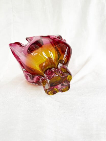 Absolutely stunning large sommerso art glass centrepiece/bowl by Josef Hospodka - Chribska. circa 1960 - Image 8