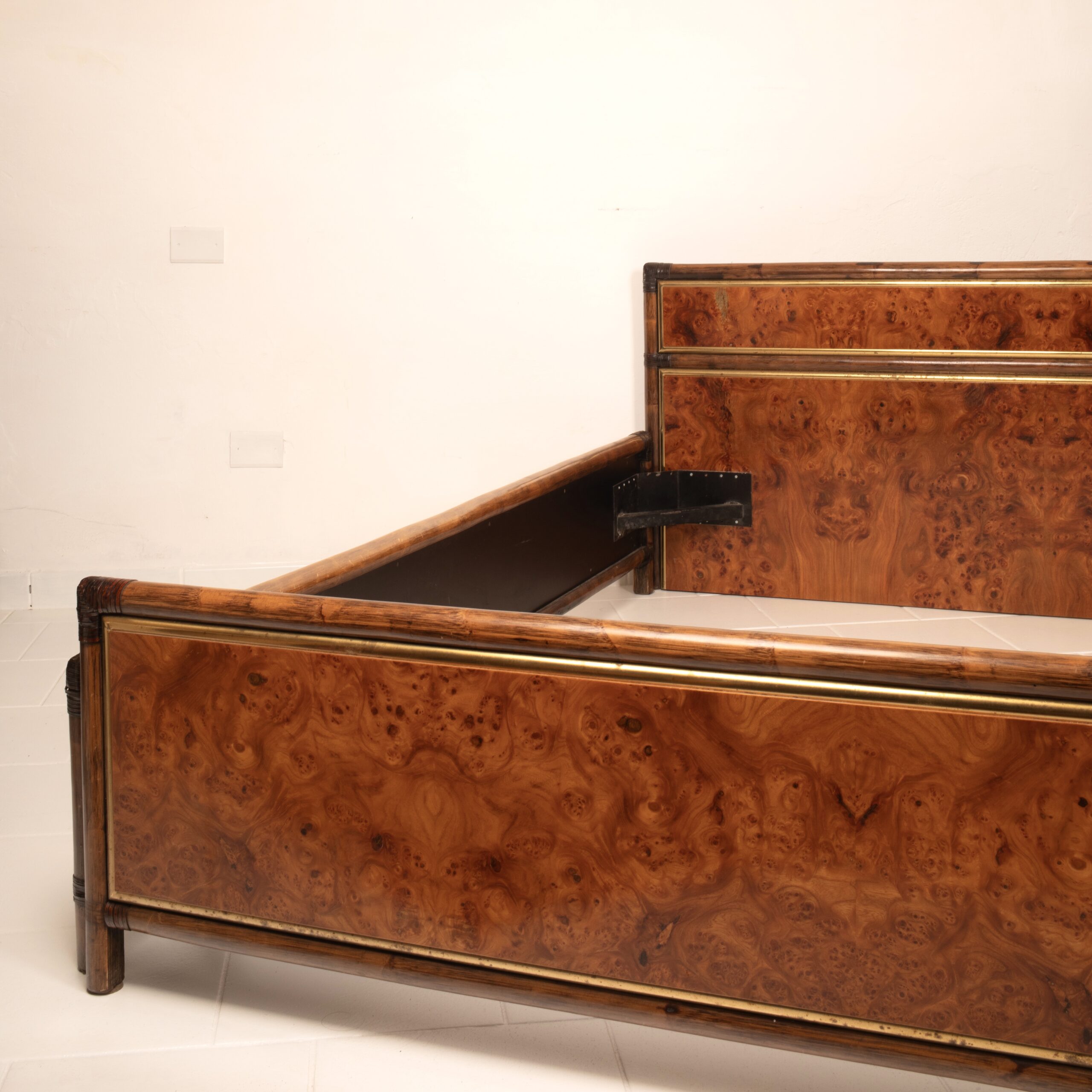 "Marango" Bed by Alberto Smania for Smania Studio Interni