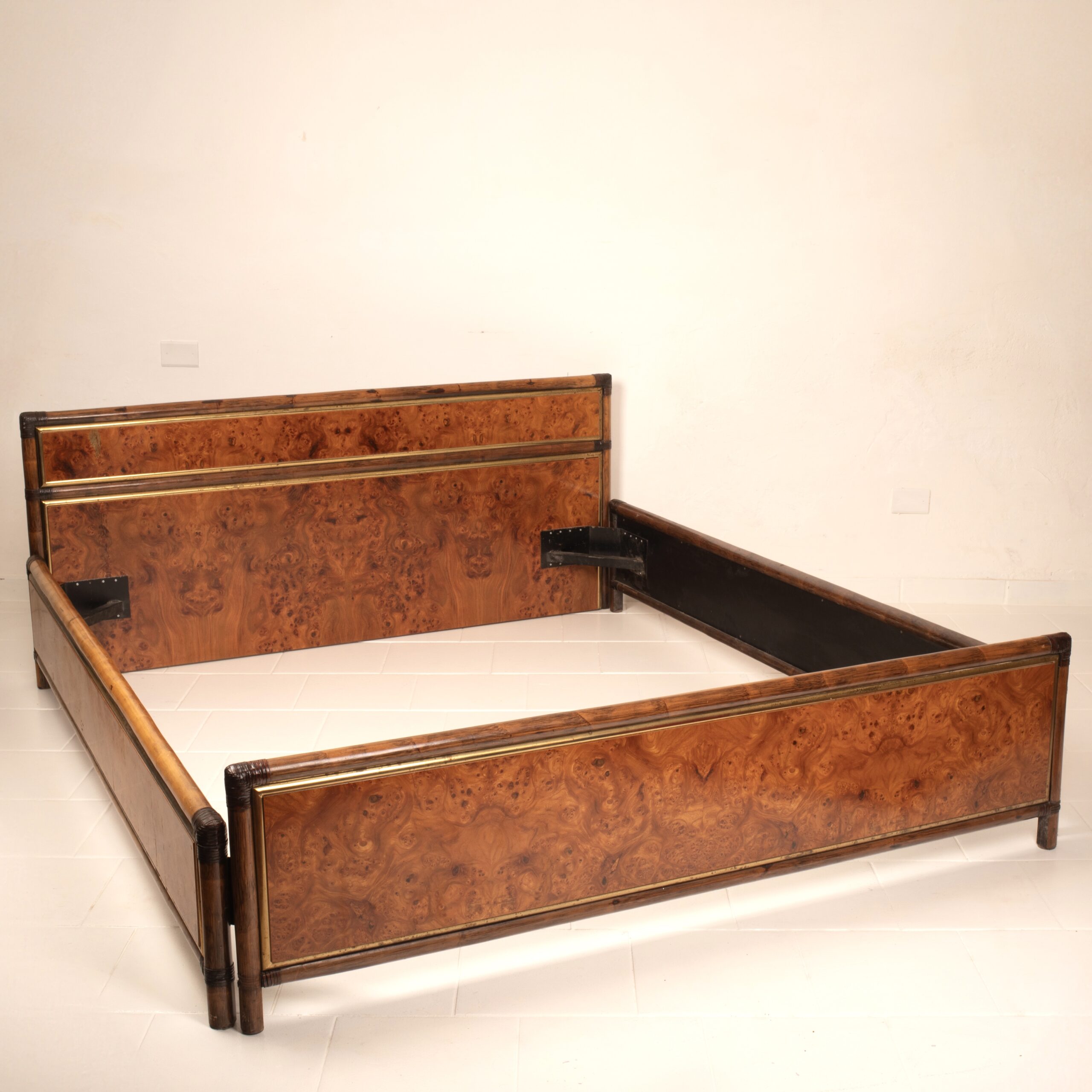 "Marango" Bed by Alberto Smania for Smania Studio Interni