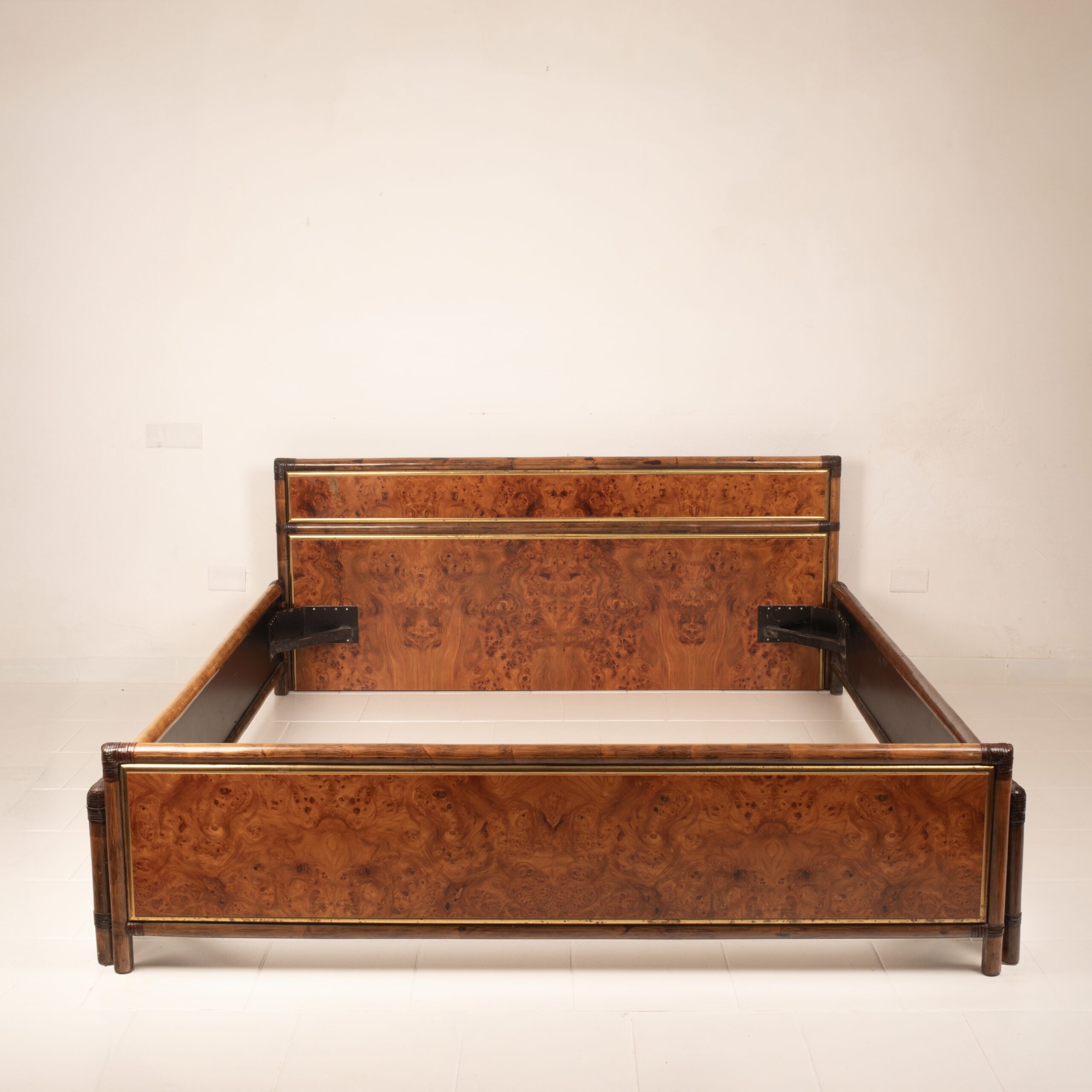 "Marango" Bed by Alberto Smania for Smania Studio Interni