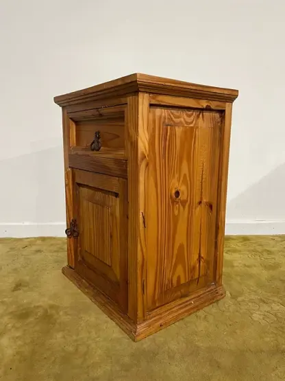 Mexican Pine Bedside Cabinet - Image 14
