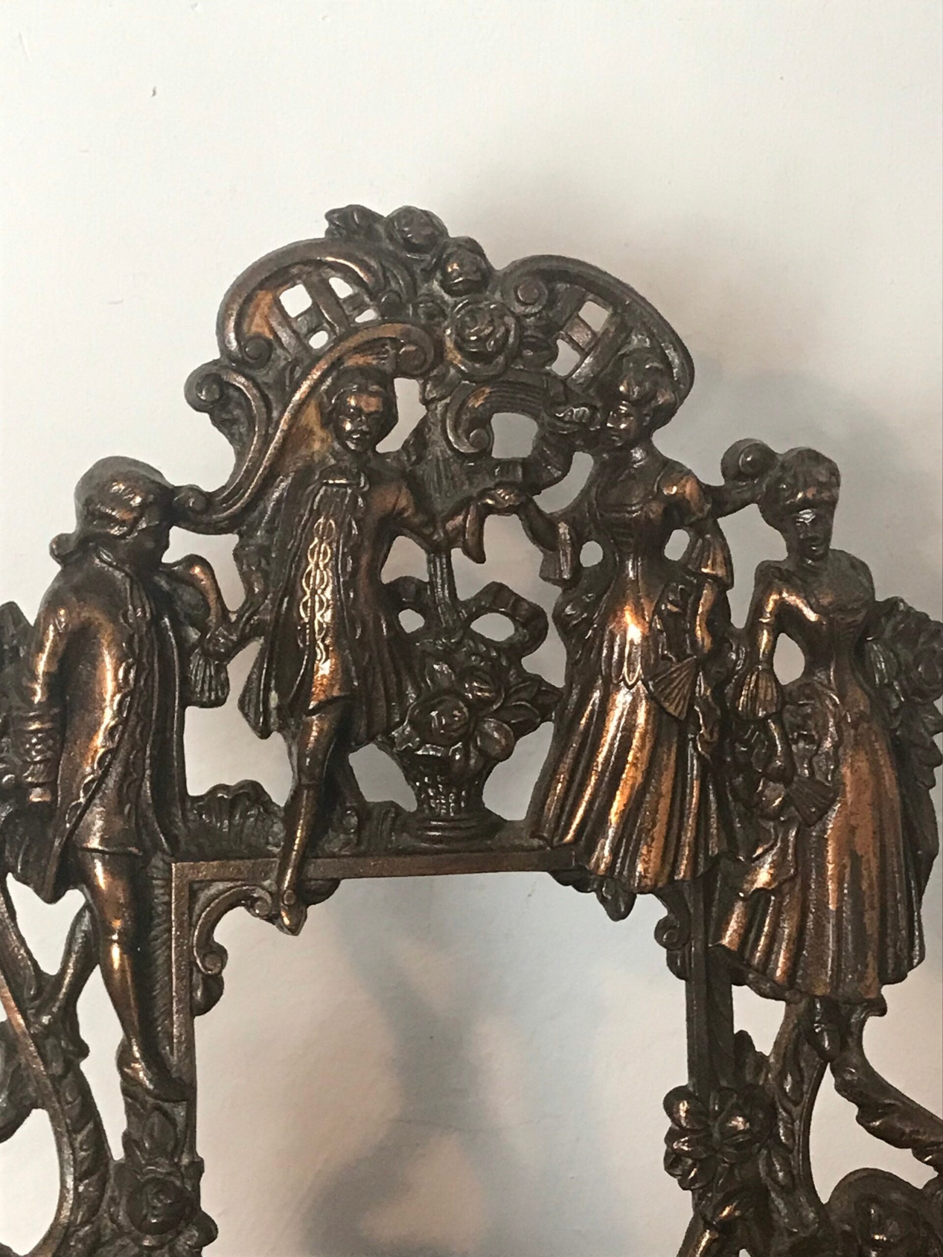Beautiful 19th Century Victorian Classical Picture Frame