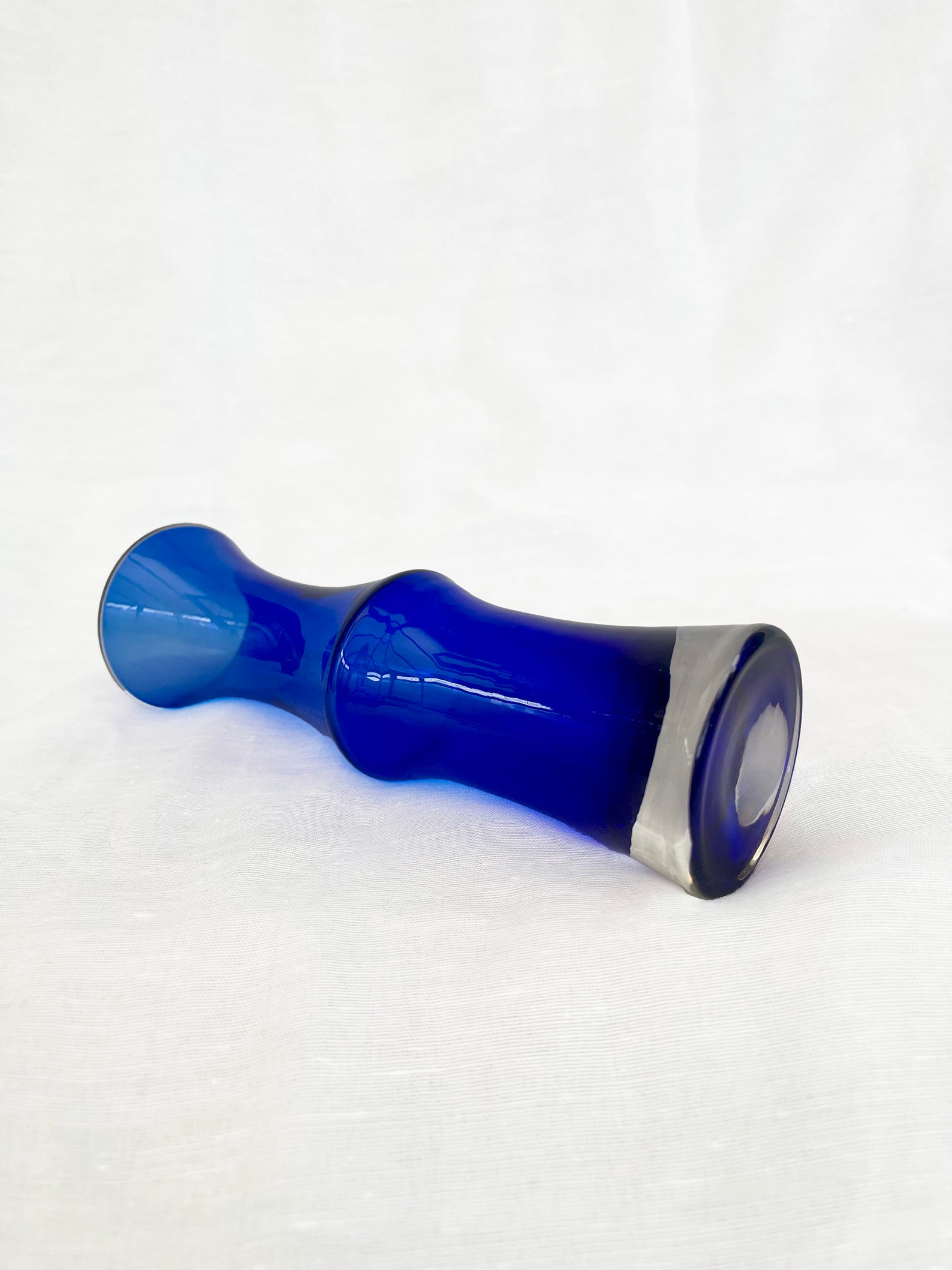 Mid century cobalt blue Riihimaki Riihimaen Lasy Oy Glass Vase 1970