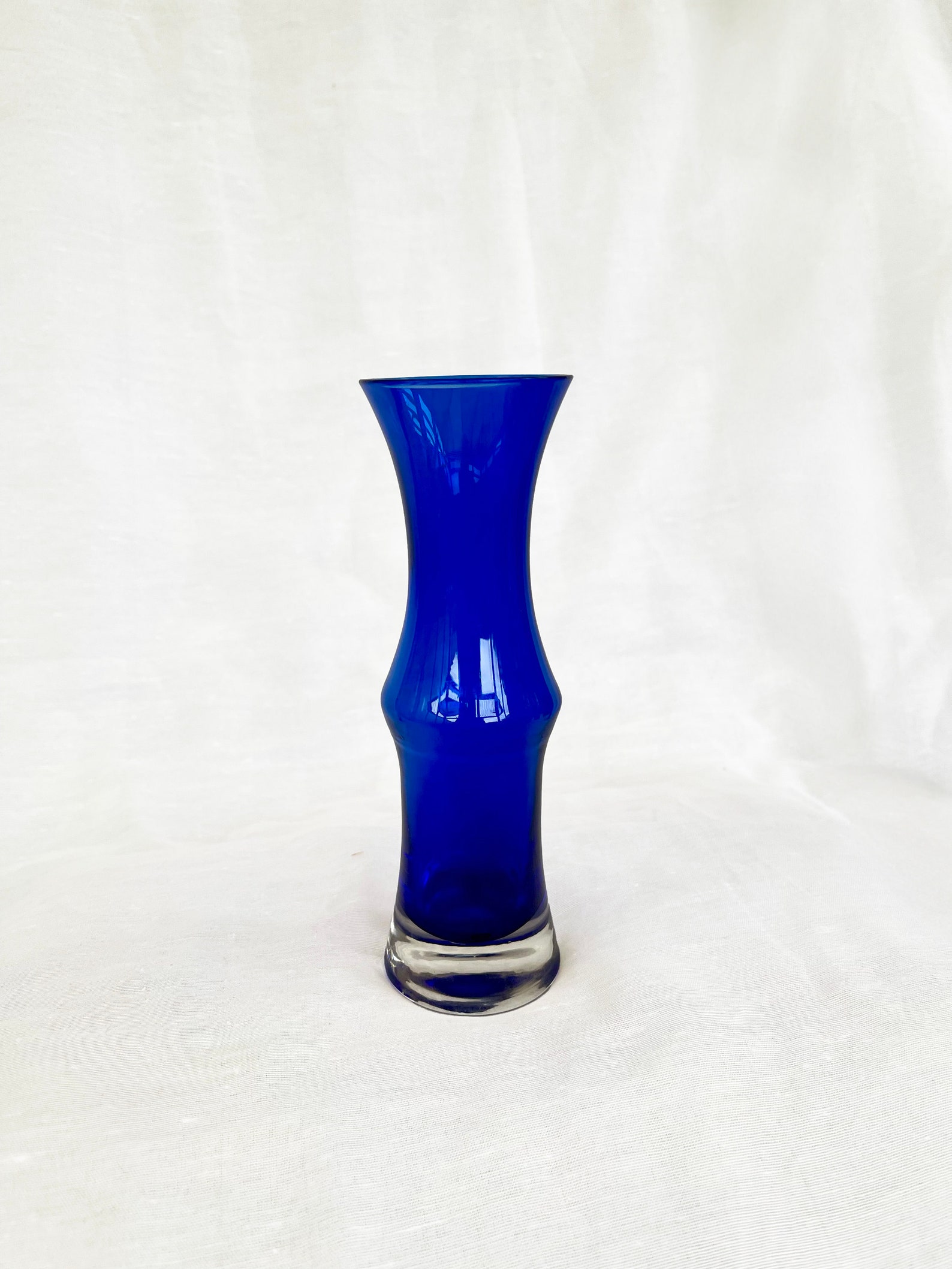 Mid century cobalt blue Riihimaki Riihimaen Lasy Oy Glass Vase 1970