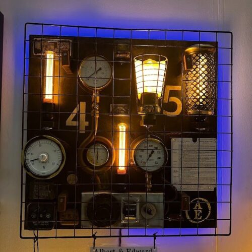 "Straight out" Conversation Wall Light