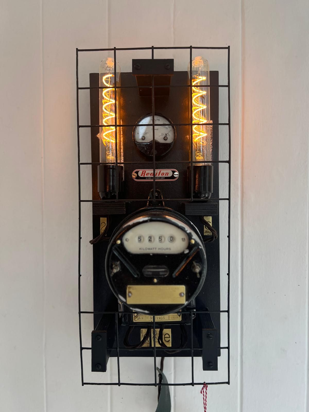 "The Meter is on" conversation wall light