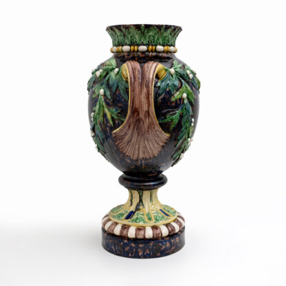 Large 19th century French Majolica Renaissance Palissy Vase with Mistletoe, 1880 - Image 9